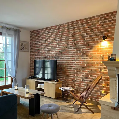 Le Repos De Mere - House Near The Center