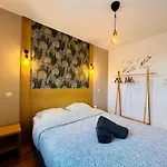 בית נופש Le Repos De Mere - House Near The Center