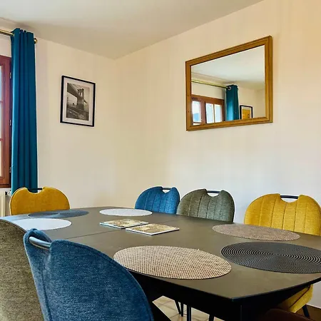 Сasa de vacaciones Le Repos De Mere - House Near The Center *