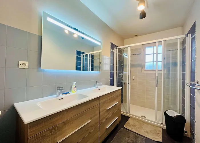 Сasa de vacaciones Le Repos De Mere - House Near The Center *