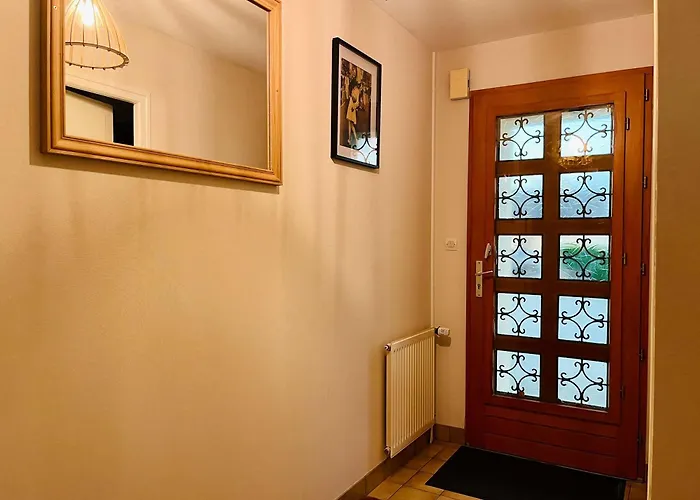 Сasa de vacaciones Le Repos De Mere - House Near The Center